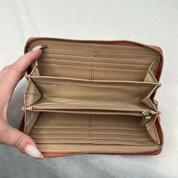 Coach ASHLEY LEATHER ZIP AROUND F48102 - Picture 6 of 11